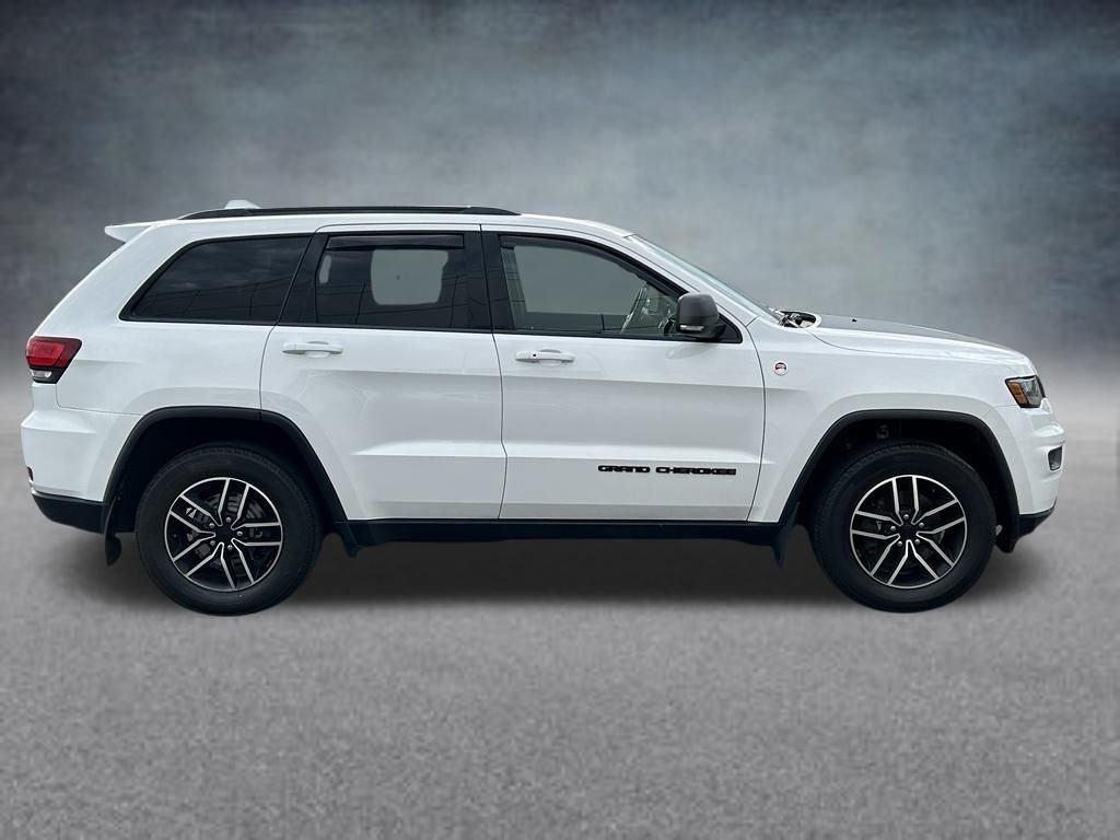 Used 2020 White Jeep Trailhawk image 7