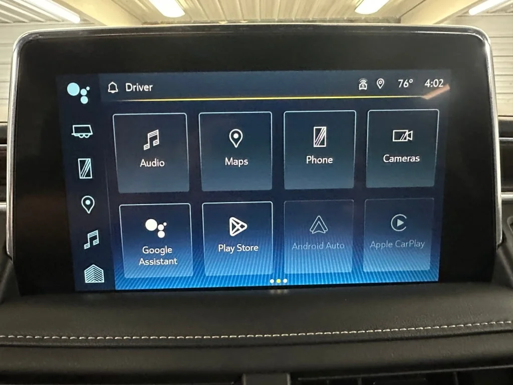 2024 Chevrolet Suburban Premier - Photo 14