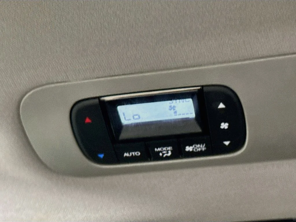 Certified Used 2019 Silver Honda EX-L image 34
