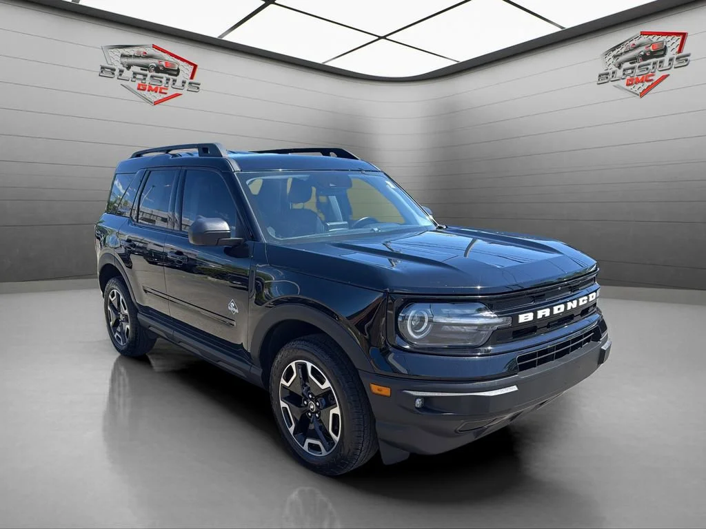 Used 2023 Black Ford Outer Banks image 7