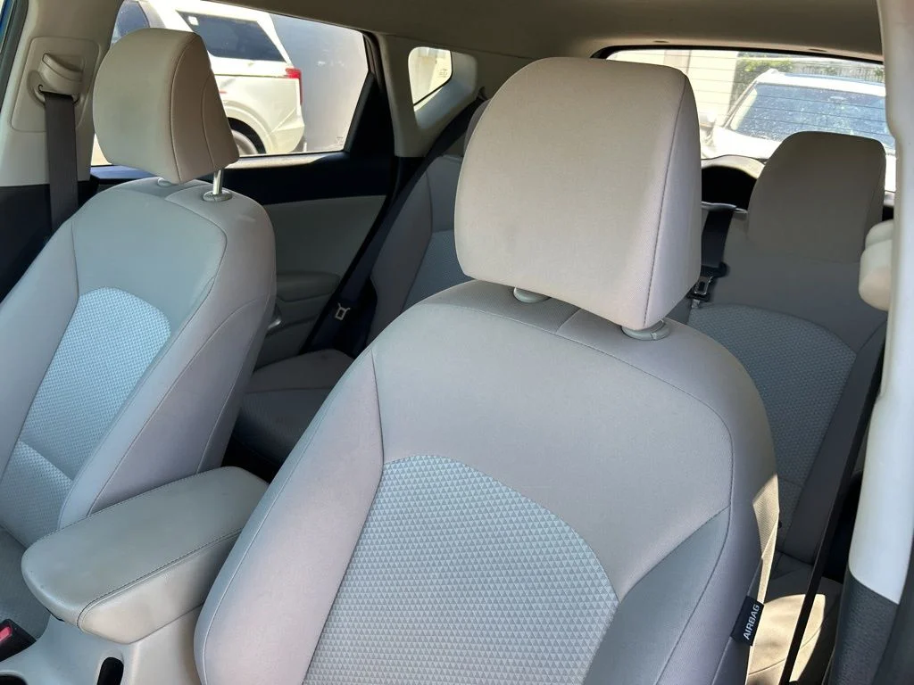 Used 2022 Black Kia LX image 24