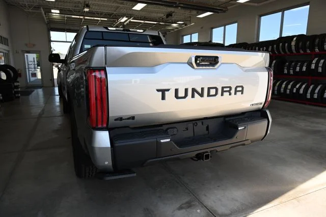 2026 Toyota Tundra Limited - Photo 7