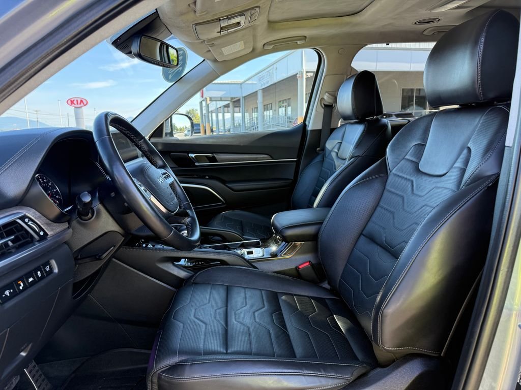 Certified Used 2022 Silver Kia SX image 17