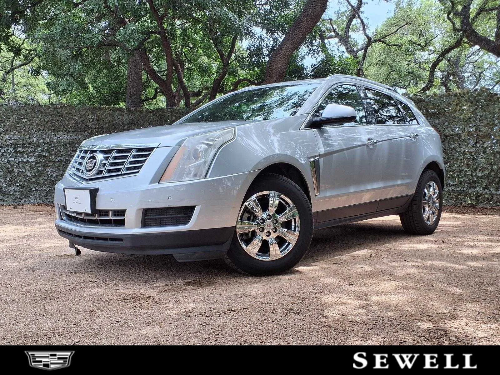 2015 Cadillac SRX FWD Luxury Collection's photo