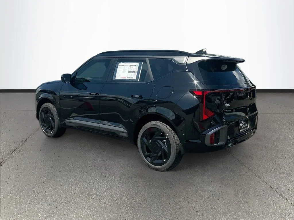 New 2027 Aurora Black Pearl Kia X-Line SX image 5