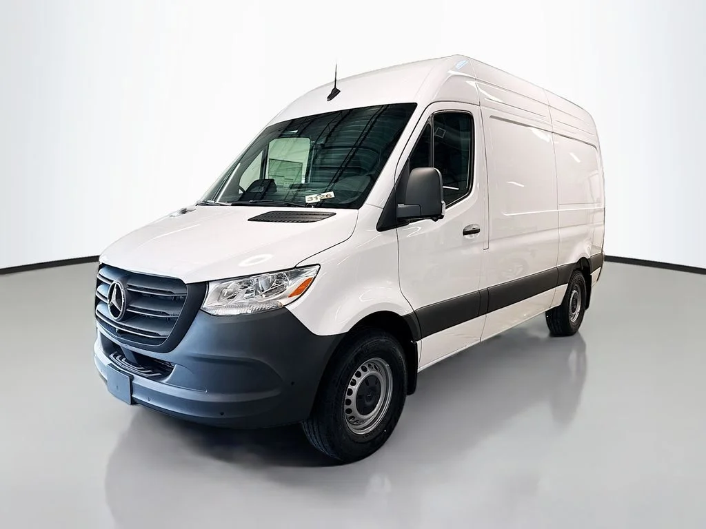 2026 Mercedes-Benz Sprinter 2500 144 WB HO's photo
