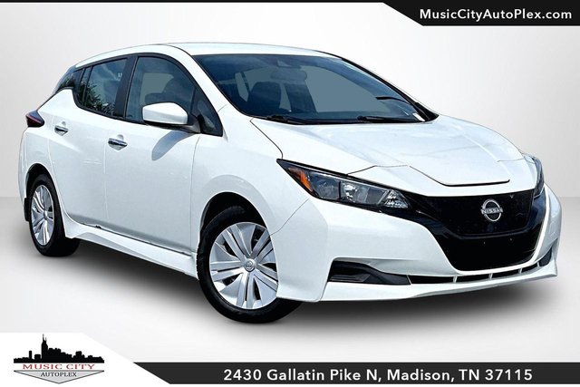2025 Nissan LEAF S