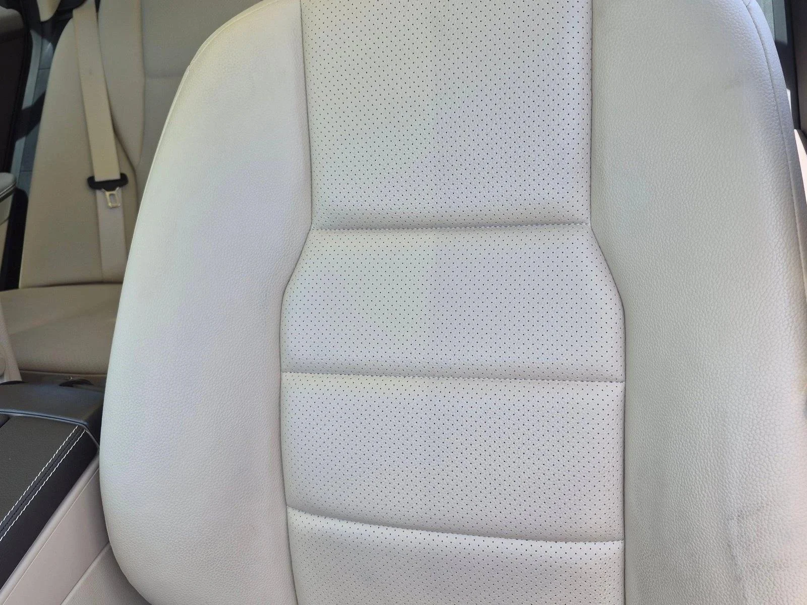 Used 2015 Polar White Mercedes-Benz GLK 350 image 14