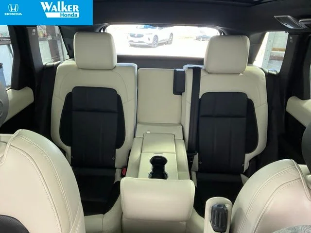 Used 2020 White Land Rover HST image 36