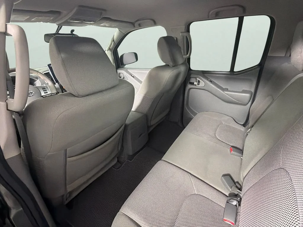 2020 Nissan Frontier SV - Photo 27