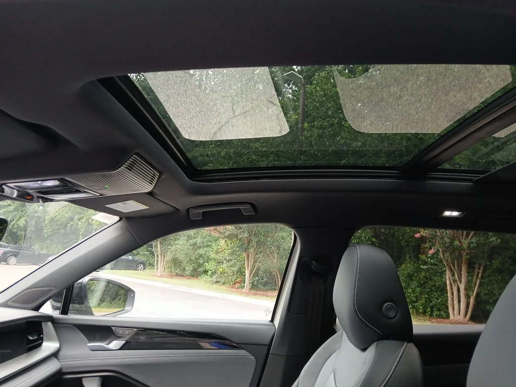 New 2026 Beige Volkswagen 2.0T SE R-Line Black image 20