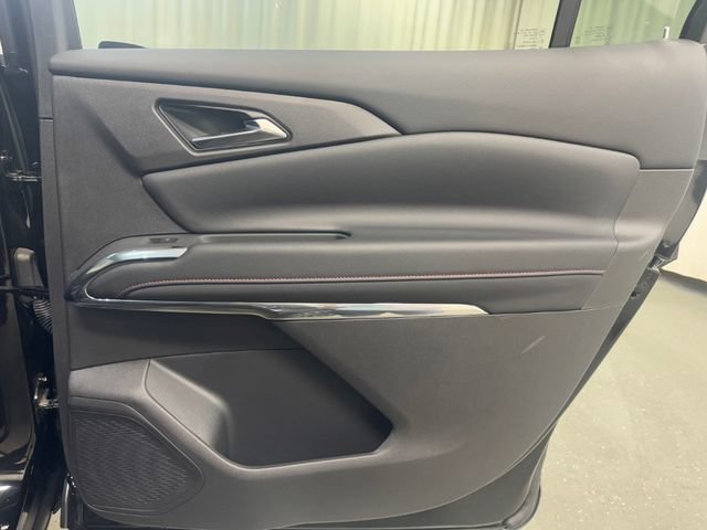 New 2026 Mosaic Black Metallic Chevrolet Z71 image 35