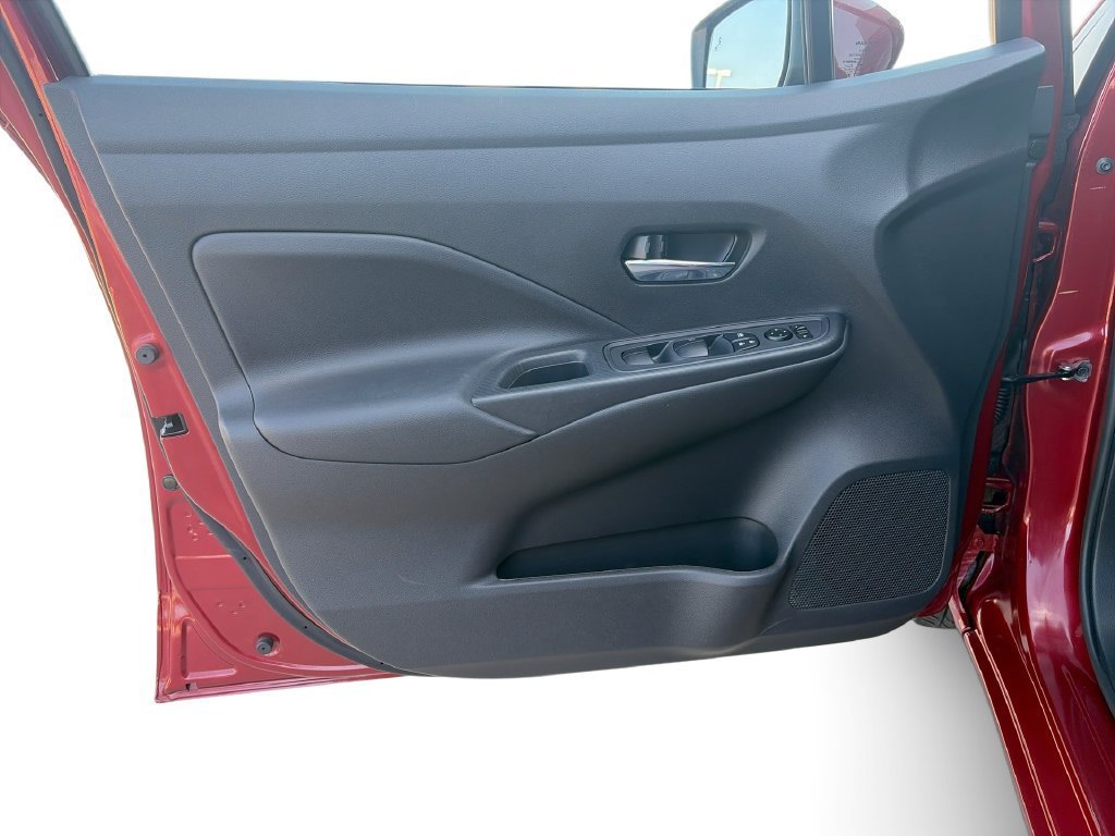 2025 Nissan Versa Sedan SV - Photo 23