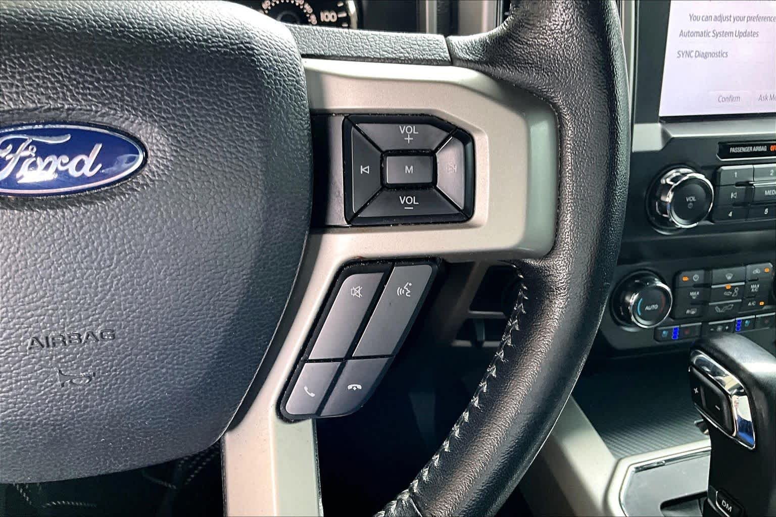 Used 2019 Agate Black Ford LARIAT image 25