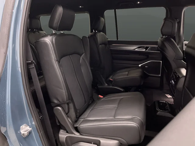 New 2026 Steel Blue Exterior Paint Jeep Limited Altitude image 33