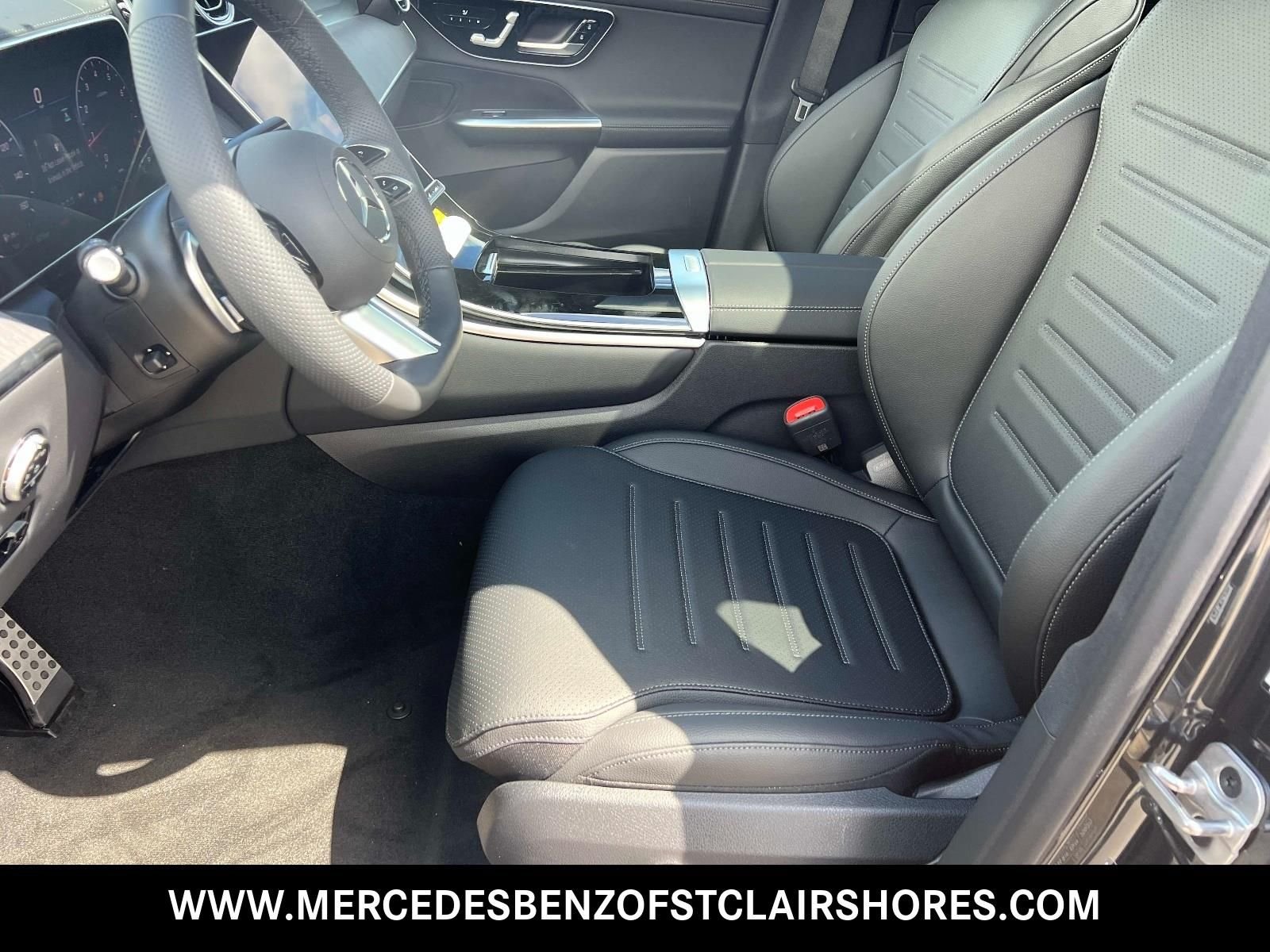 New 2026 Graphite Grey Metallic Mercedes-Benz GLC 300 image 21