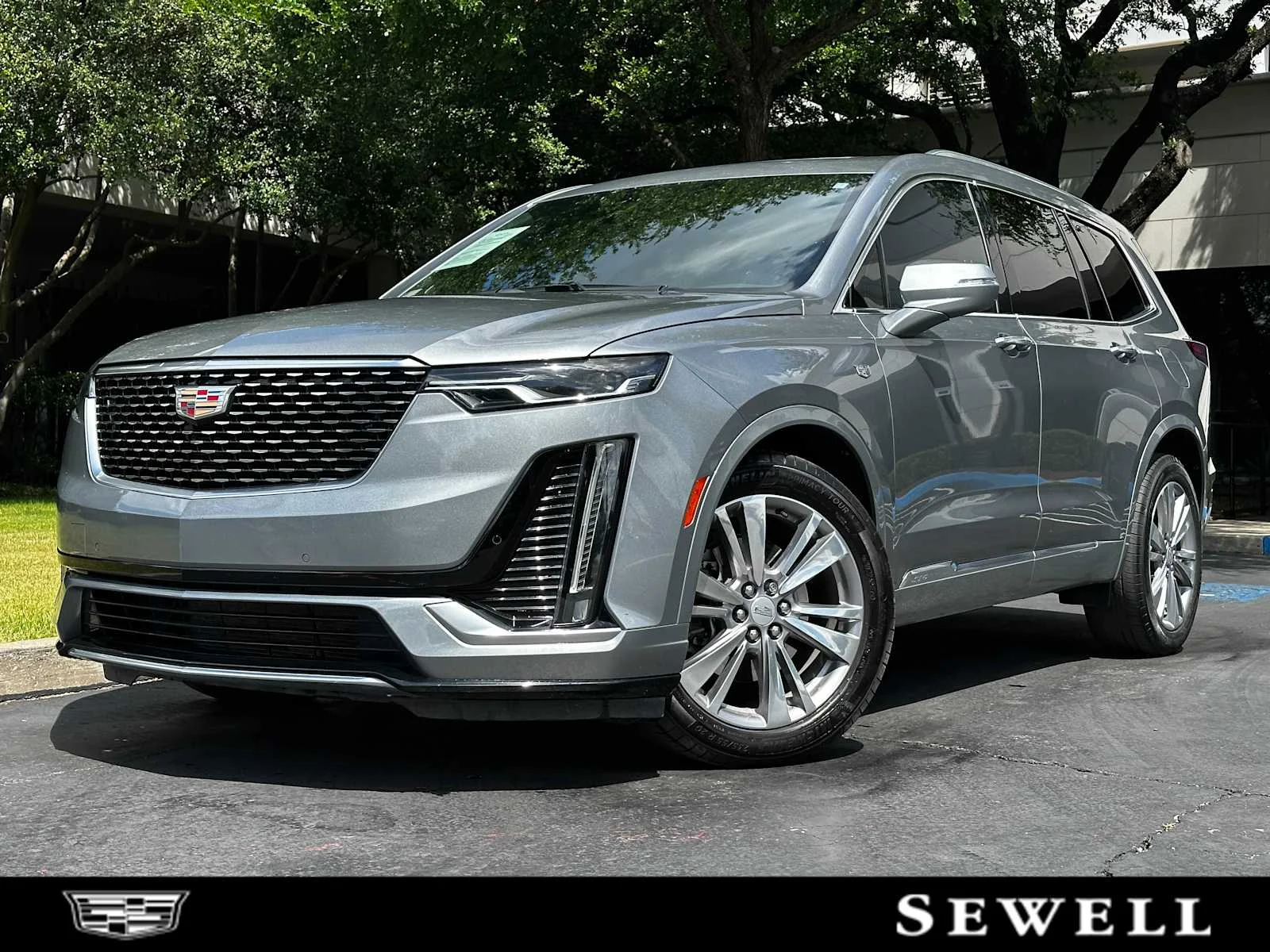 2024 Cadillac XT6 Premium Luxury Auto's photo