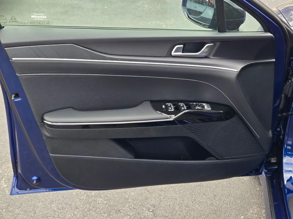 Used 2025 Blue Kia GT-Line image 19