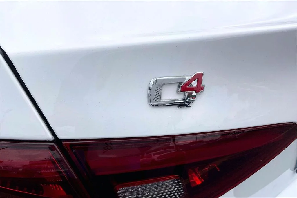 Used 2022 White Alfa Romeo Sprint image 30