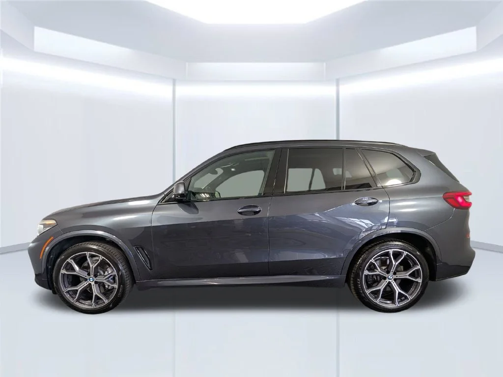 Used 2019 Gray BMW xDrive40i image 22