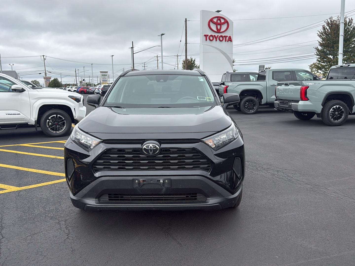Used 2020 Midnight Black Metallic Toyota LE image 8
