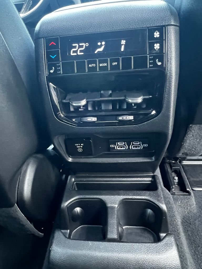 Used 2024 Silver Jeep Limited image 29