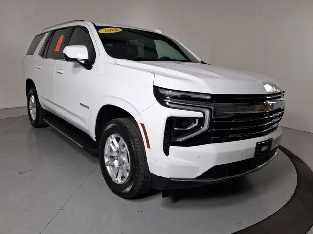 Used 2025 White Chevrolet LT image 2