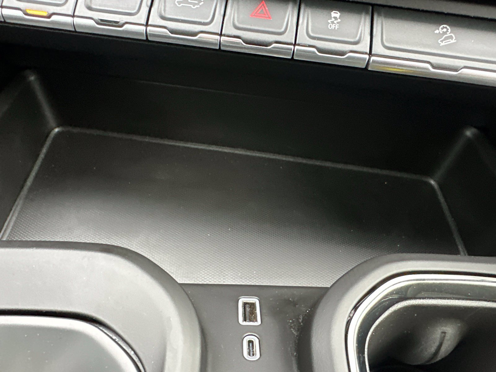 Used 2025 Gray GMC AT4 image 74