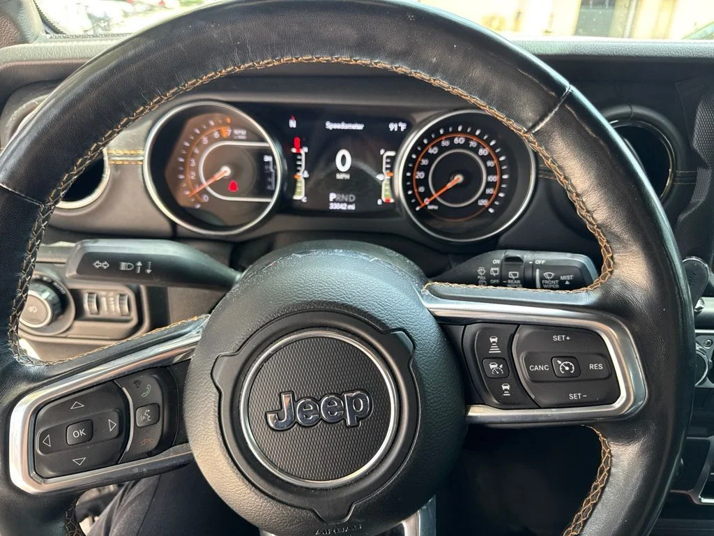 Used 2021 Gray Jeep Unlimited Sahara High Altitude image 17