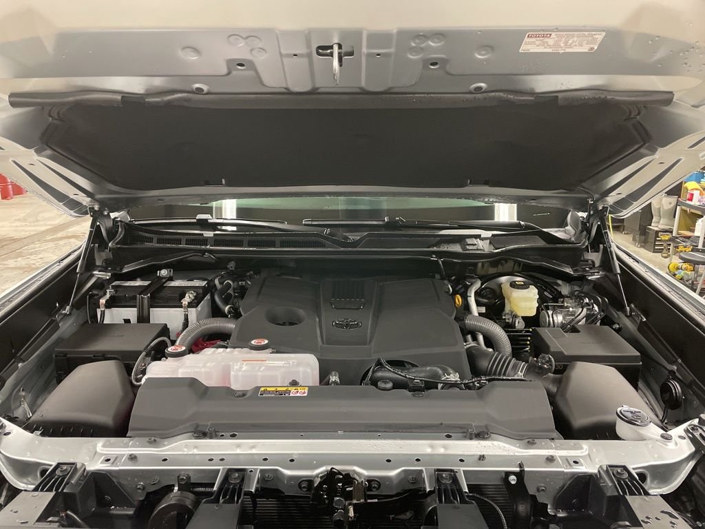 2026 Toyota Tundra SR5 - Photo 42