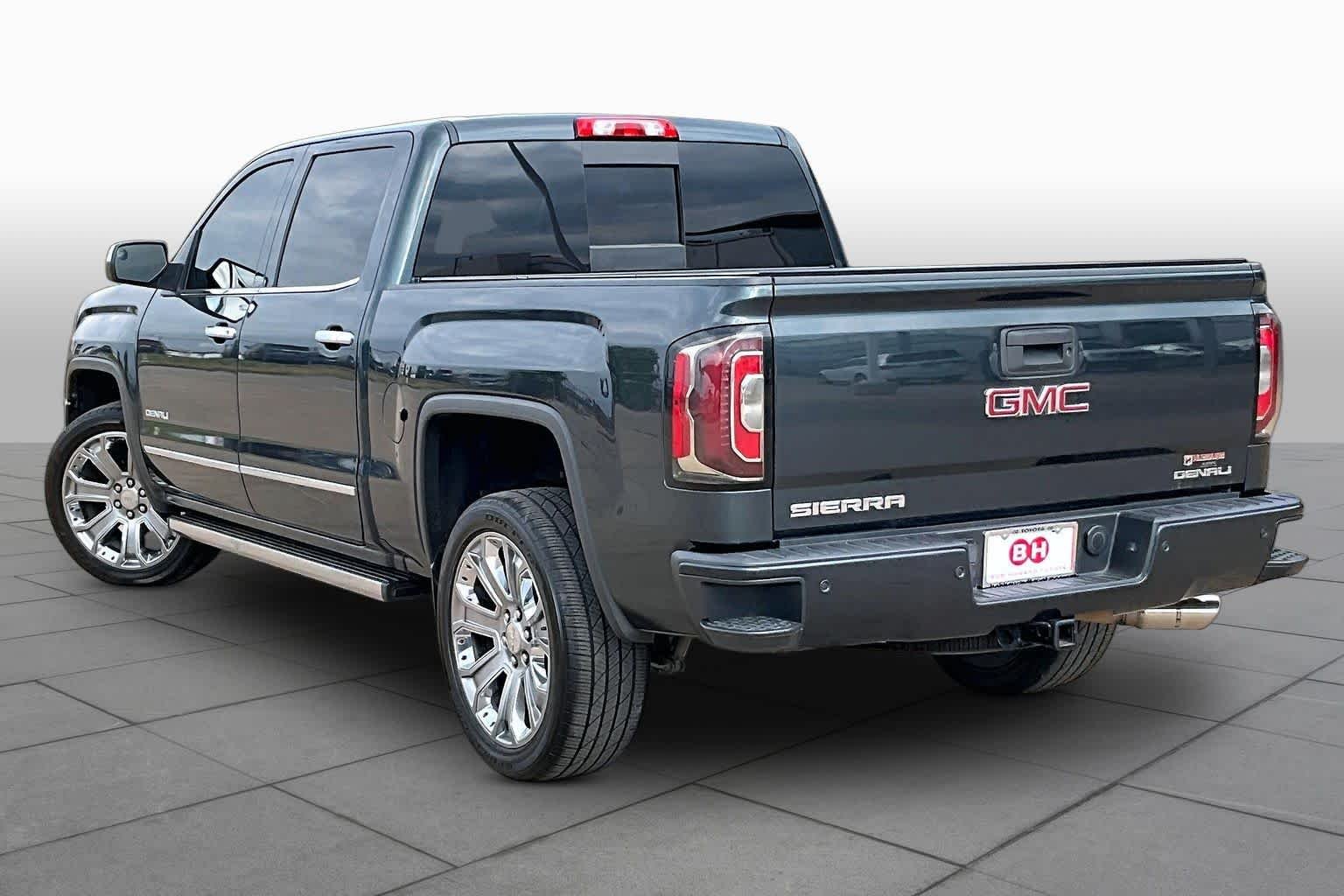 Used 2017 Dark Slate Metallic GMC Denali image 11