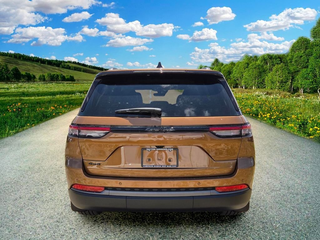 New 2026 Copper Shino Metallic Clearcoat Jeep Limited image 5