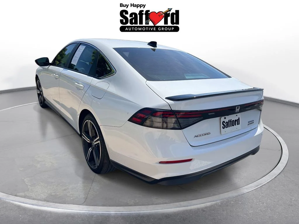 Used 2023  Honda Sport image 17