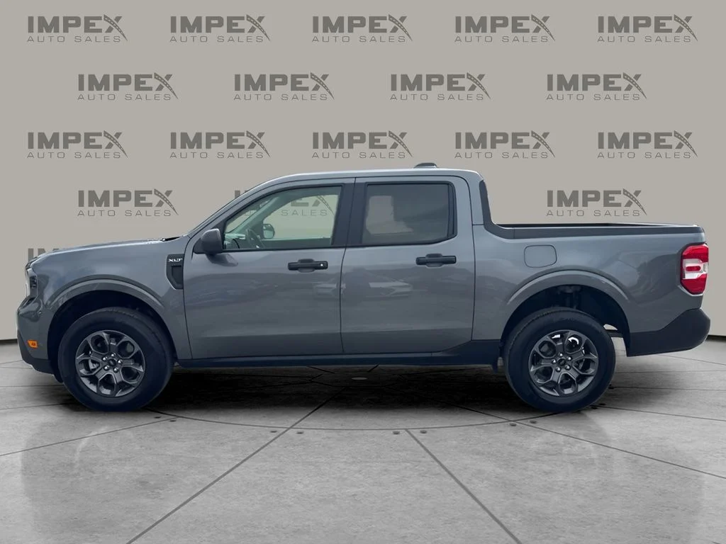Used 2026 Gray Ford XLT image 2