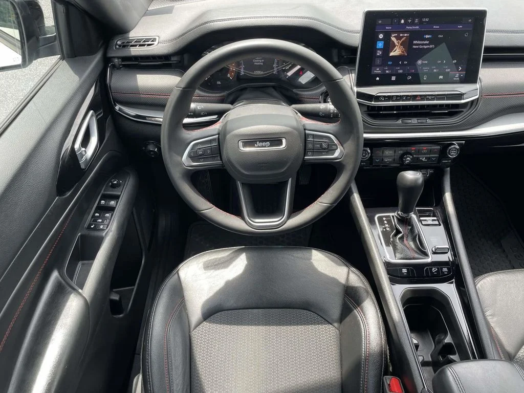 Certified Used 2025 White Jeep Trailhawk image 22