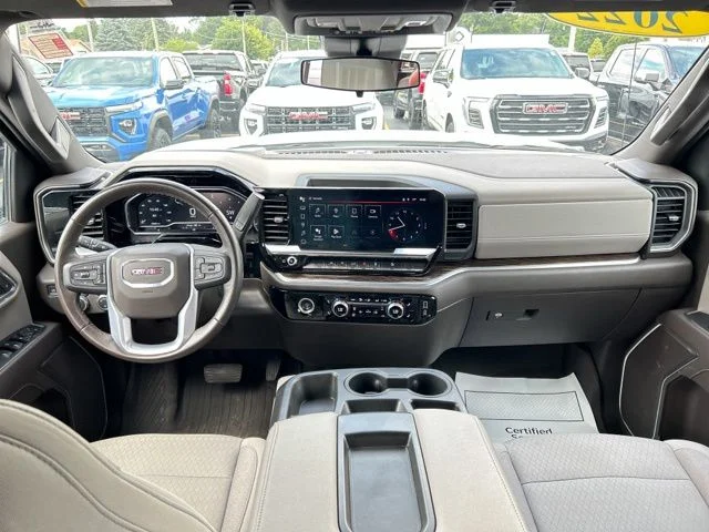 Used 2022 Summit White GMC SLE image 23