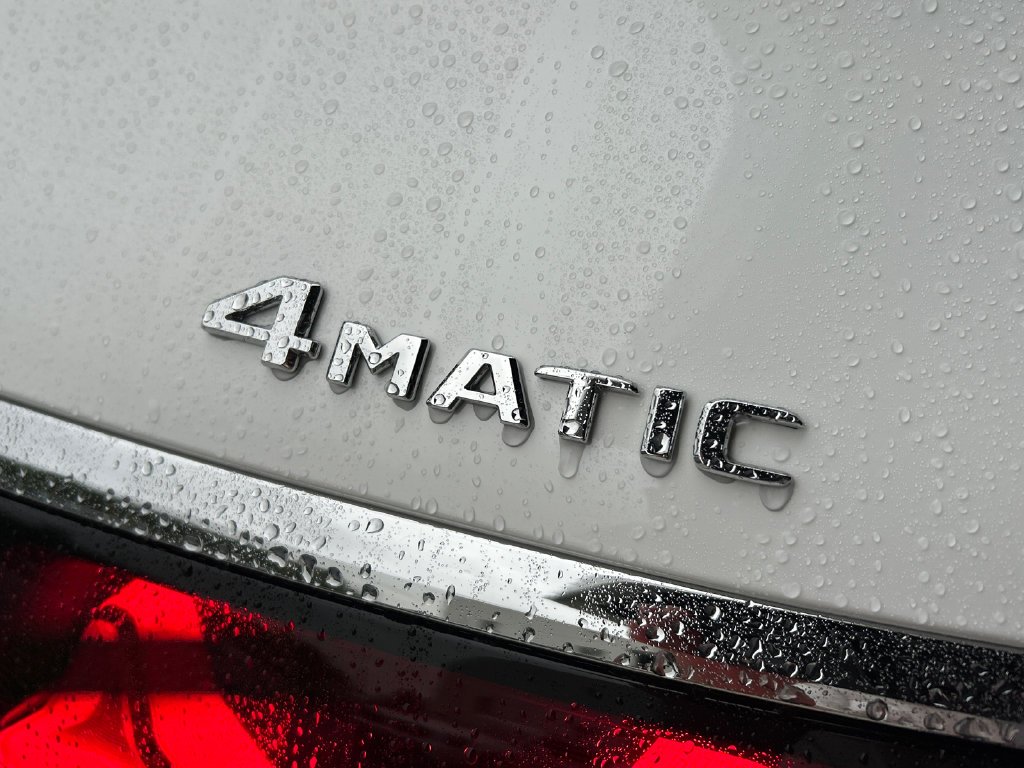 New 2027 Polar White Mercedes-Benz GLS 450 image 33