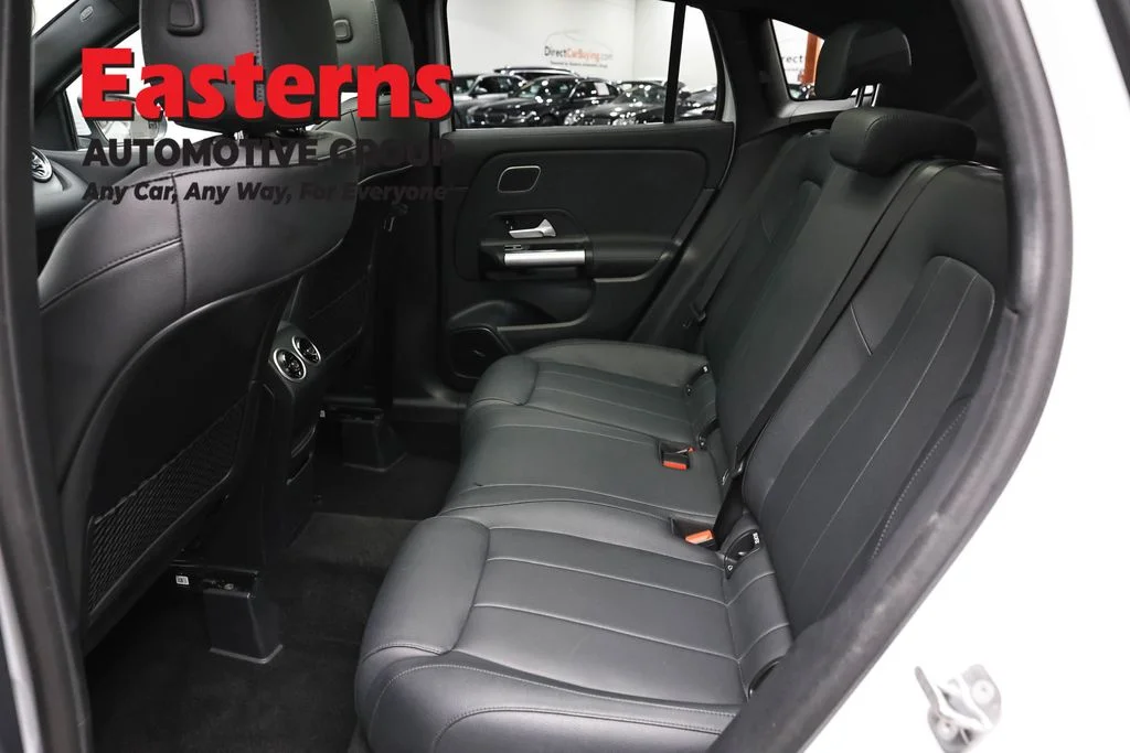 Used 2023 White Mercedes-Benz GLA 250 image 25