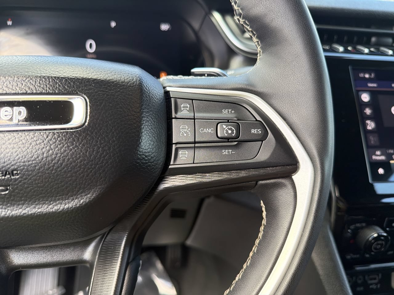 Used 2025 Bright White Clearcoat Jeep Altitude image 27