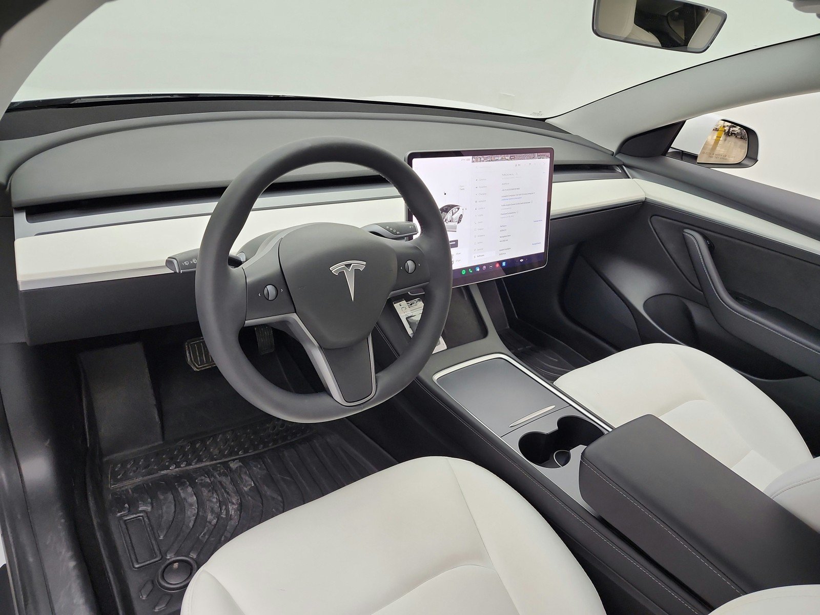 Used 2021 Pearl White Multi-Coat Tesla Standard Range Plus RWD image 9