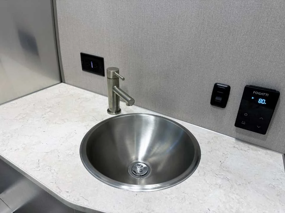 Used 2026 SILVER AIRSTREAM  image 28
