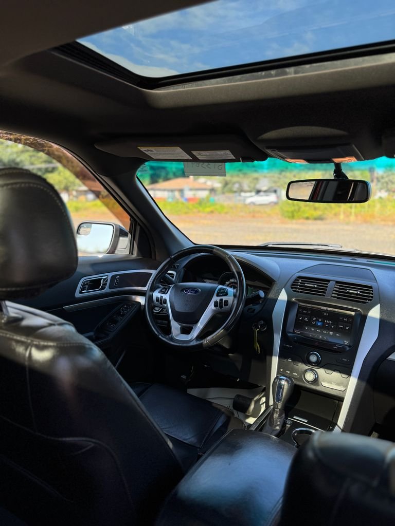 Used 2014 Ruby Red Metallic Ford XLT image 35