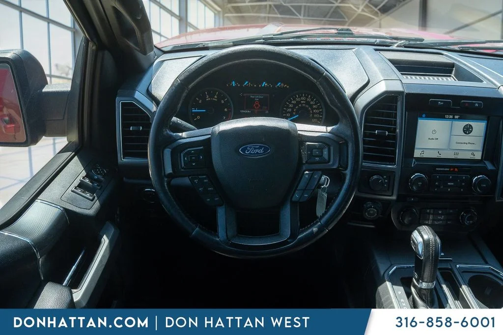 Used 2017  Ford XLT image 5