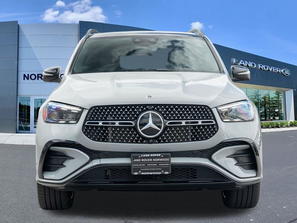Used 2024 Gray Mercedes-Benz GLE 450 image 2