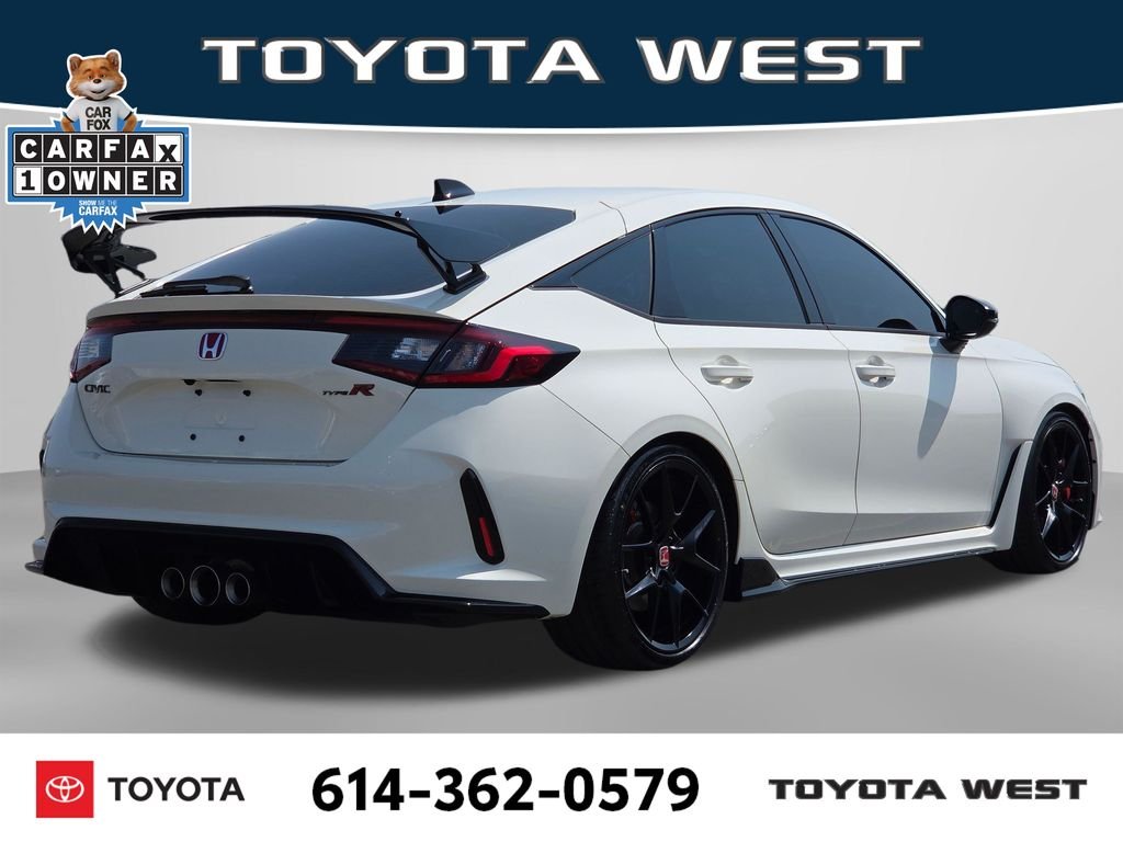 Used 2025 White Honda  image 7