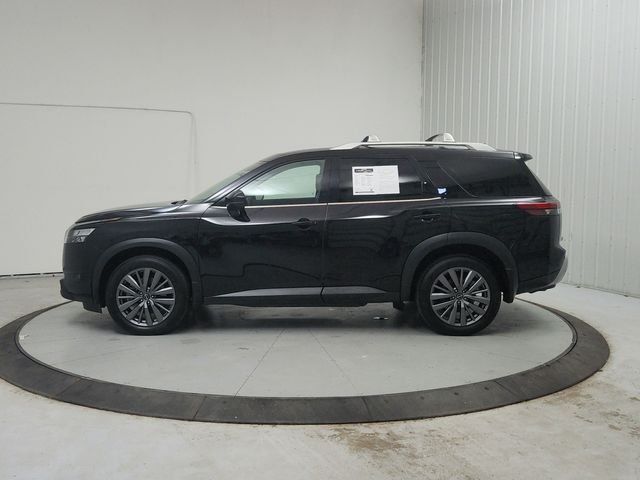 Used 2025 Black Nissan SL image 5