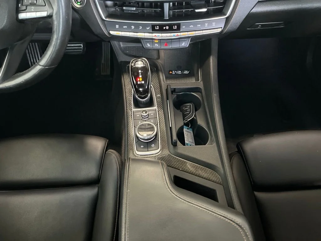 Used 2020 White Cadillac Sport image 11