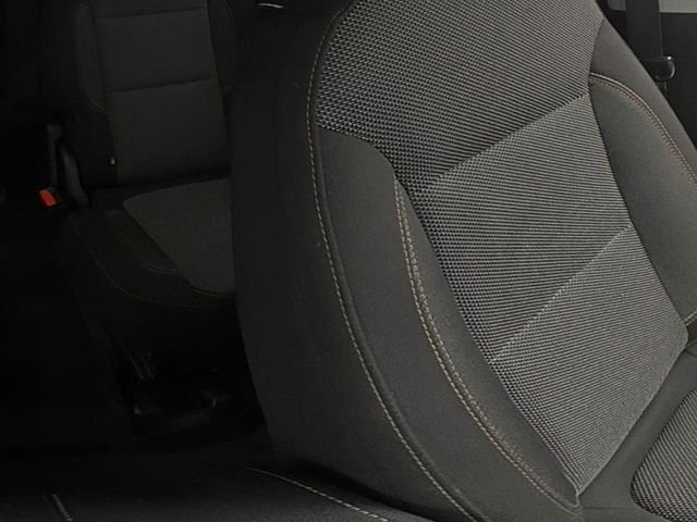 Used 2018 Red Chevrolet LT image 36