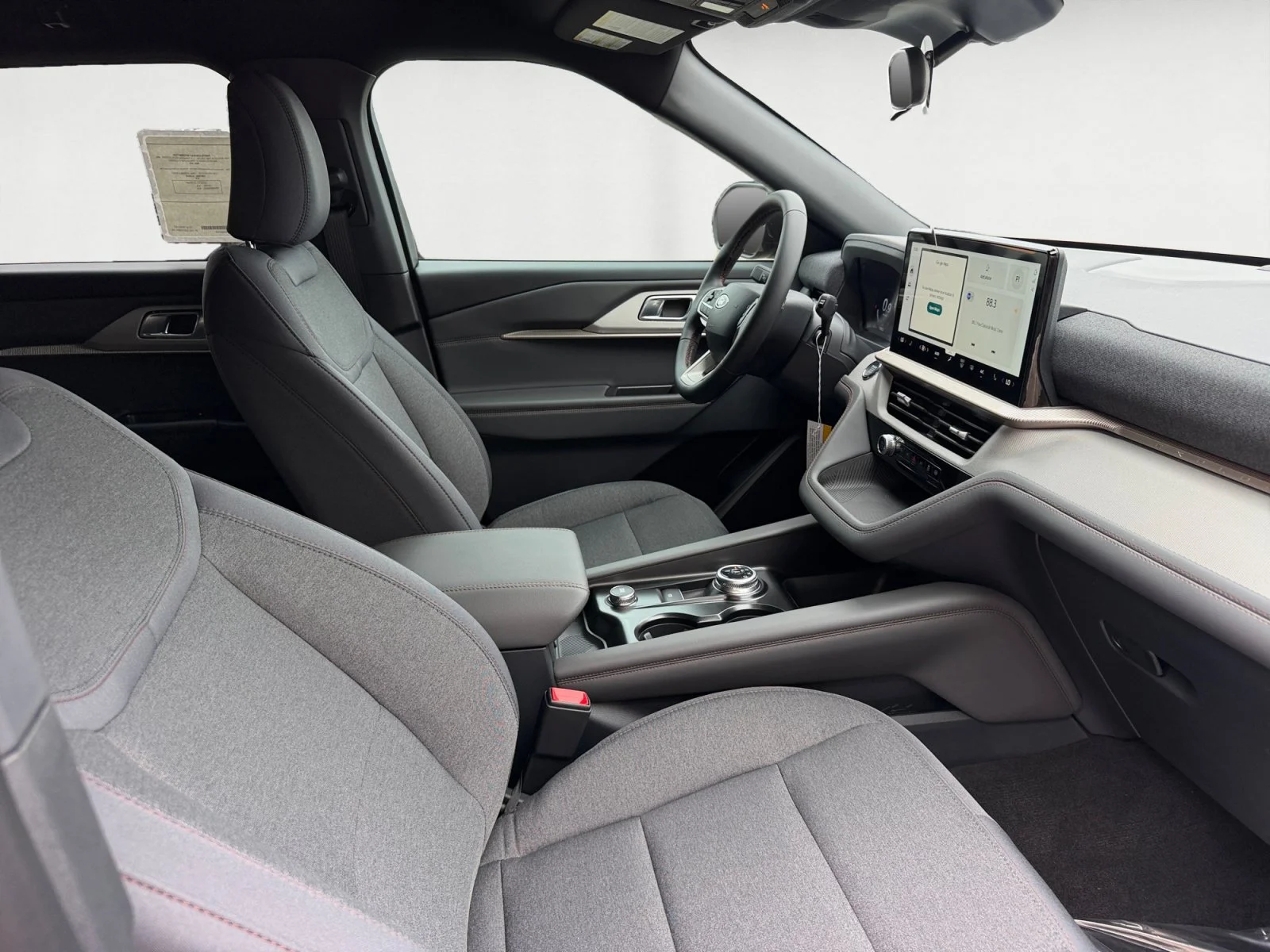 New 2027 Agate Black Metallic Ford Active image 15