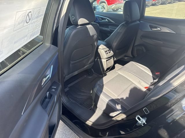 2025 Chevrolet Equinox EV LT - Photo 6